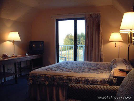 Bridgeview Motel 맥키노 시티 객실 사진